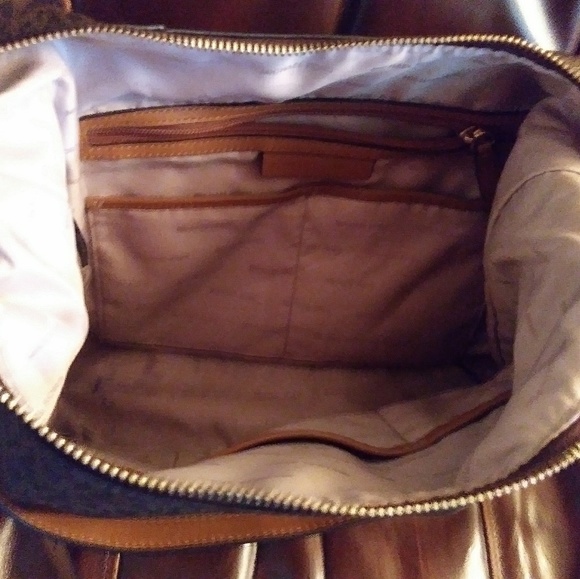 Authentic Michael Kors purse - Picture 3 of 8